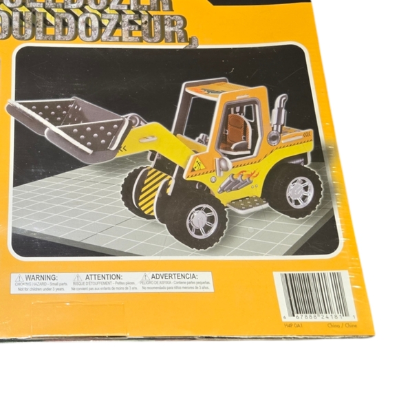 DIY 3D Puzzle Bulldozer (Maquette en 3D) 29 Pieces - Picture 5 of 5